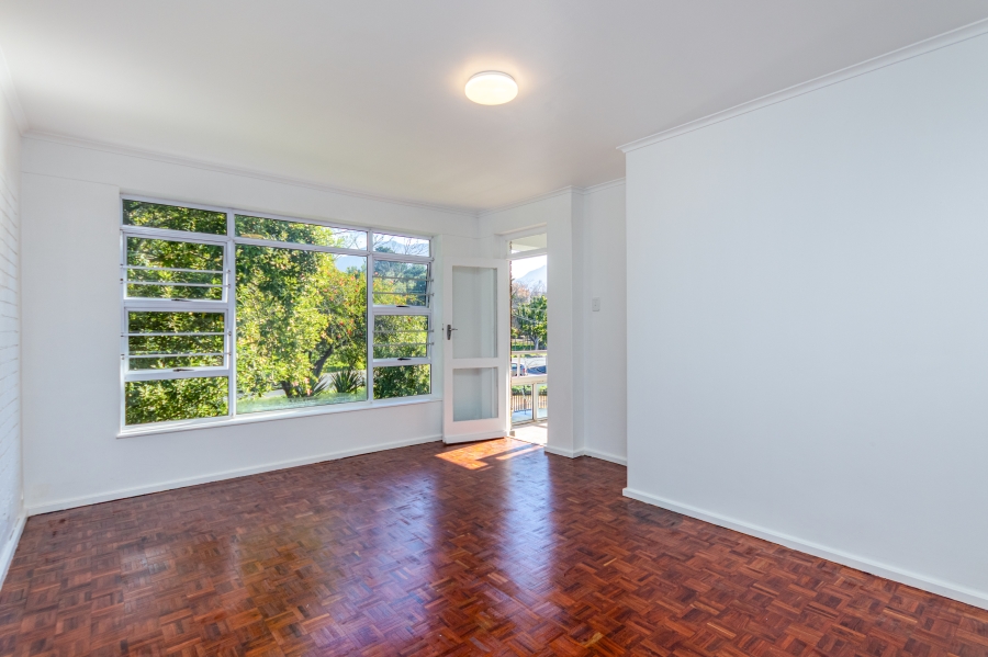 2 Bedroom Property for Sale in Wynberg Upper Western Cape